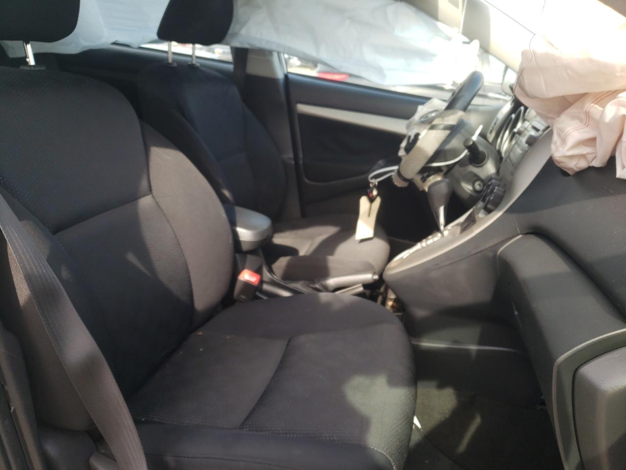 Photo 5 from auction – 2010 TOYOTA MATRIX with VIN 2T1KU4EE5AC290428