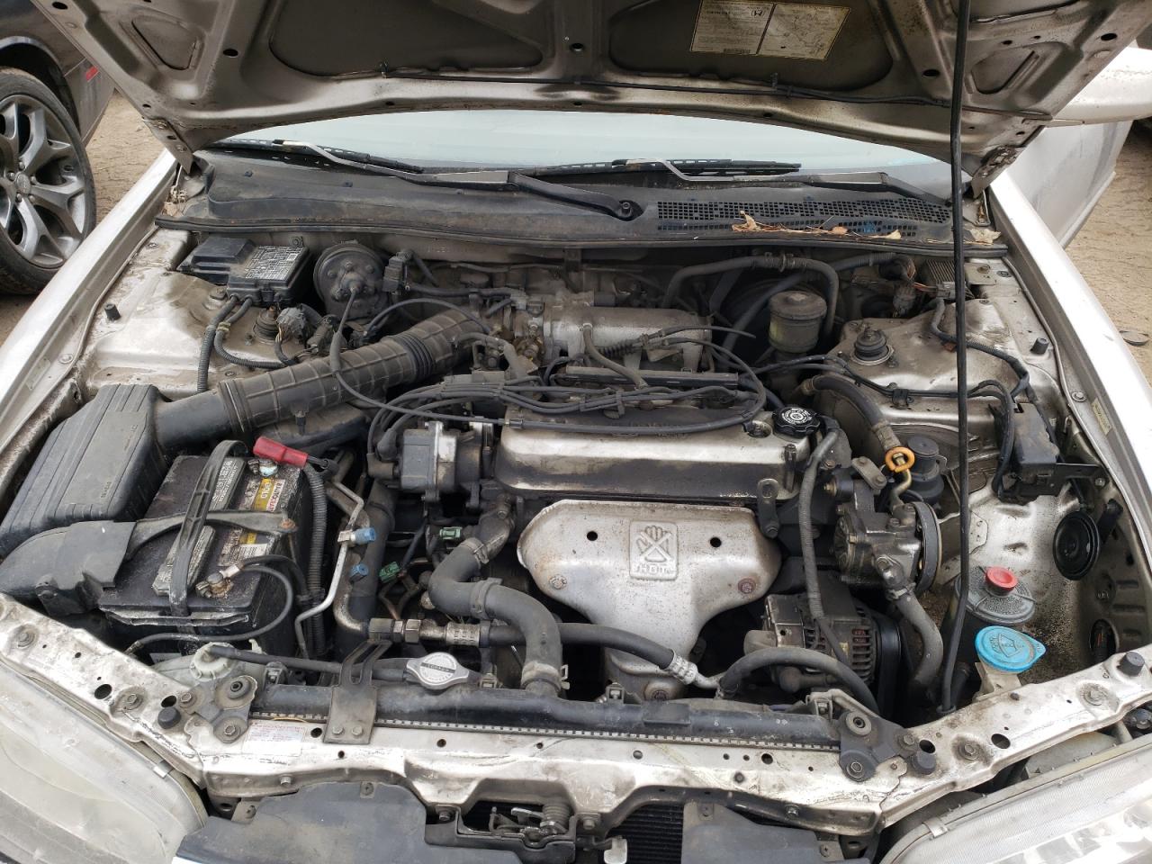Photo 7 from auction – 1997 HONDA ACCORD SE with VIN 1HGCD5600VA038403
