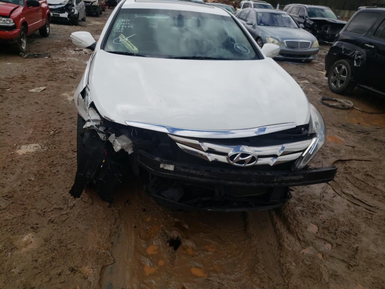 Photo 9 from auction – 2013 HYUNDAI SONATA SE with VIN 5NPEC4AC4DH632473