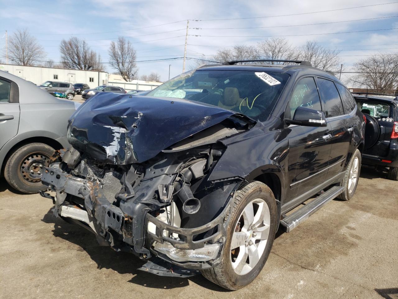 Photo 2 from auction – 2012 CHEVROLET TRAVERSE L with VIN 1GNKVLED3CJ372574