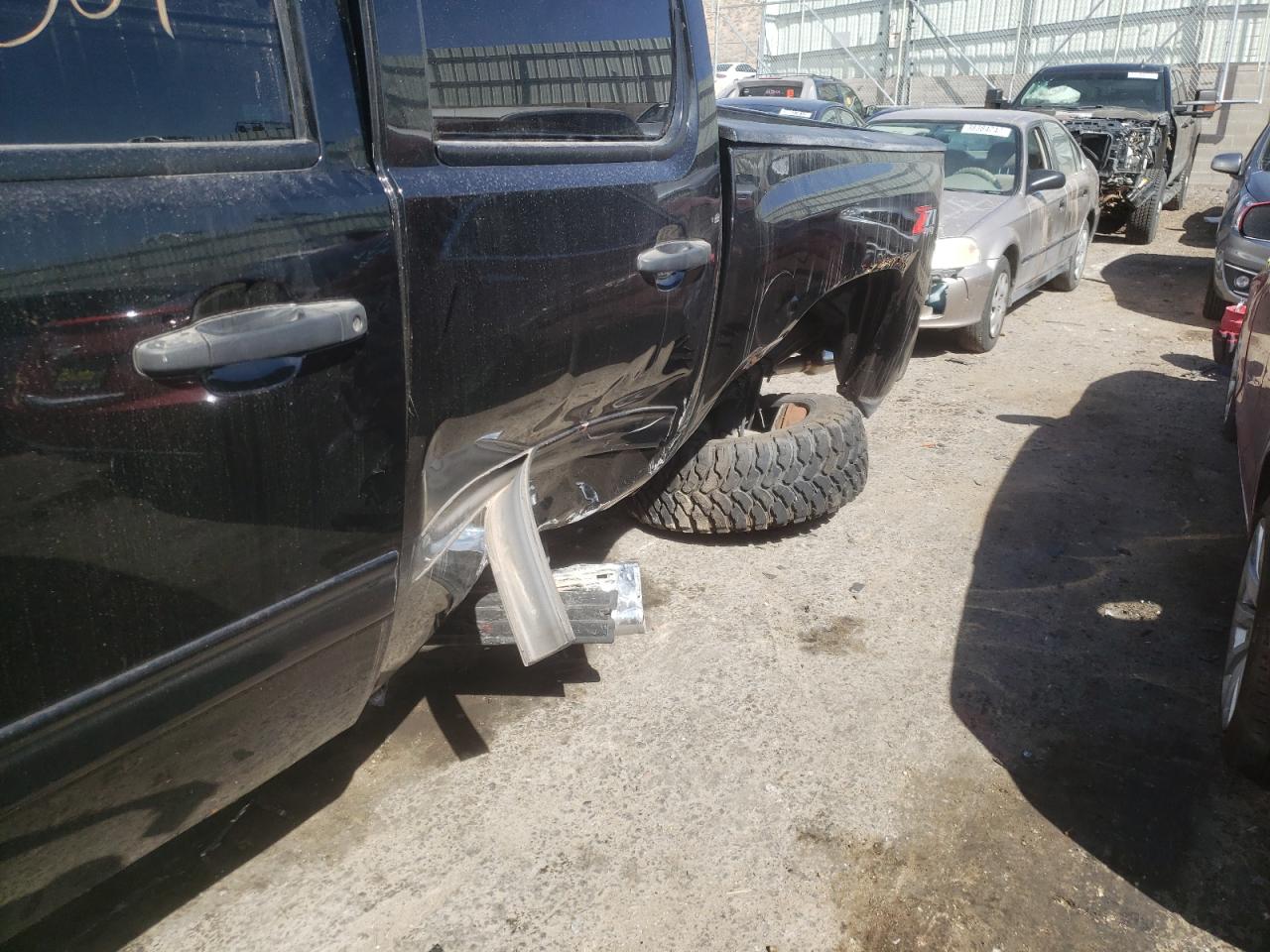 Photo 9 from auction – 2010 CHEVROLET SILVERADO with VIN 3GCRKSE37AG275409