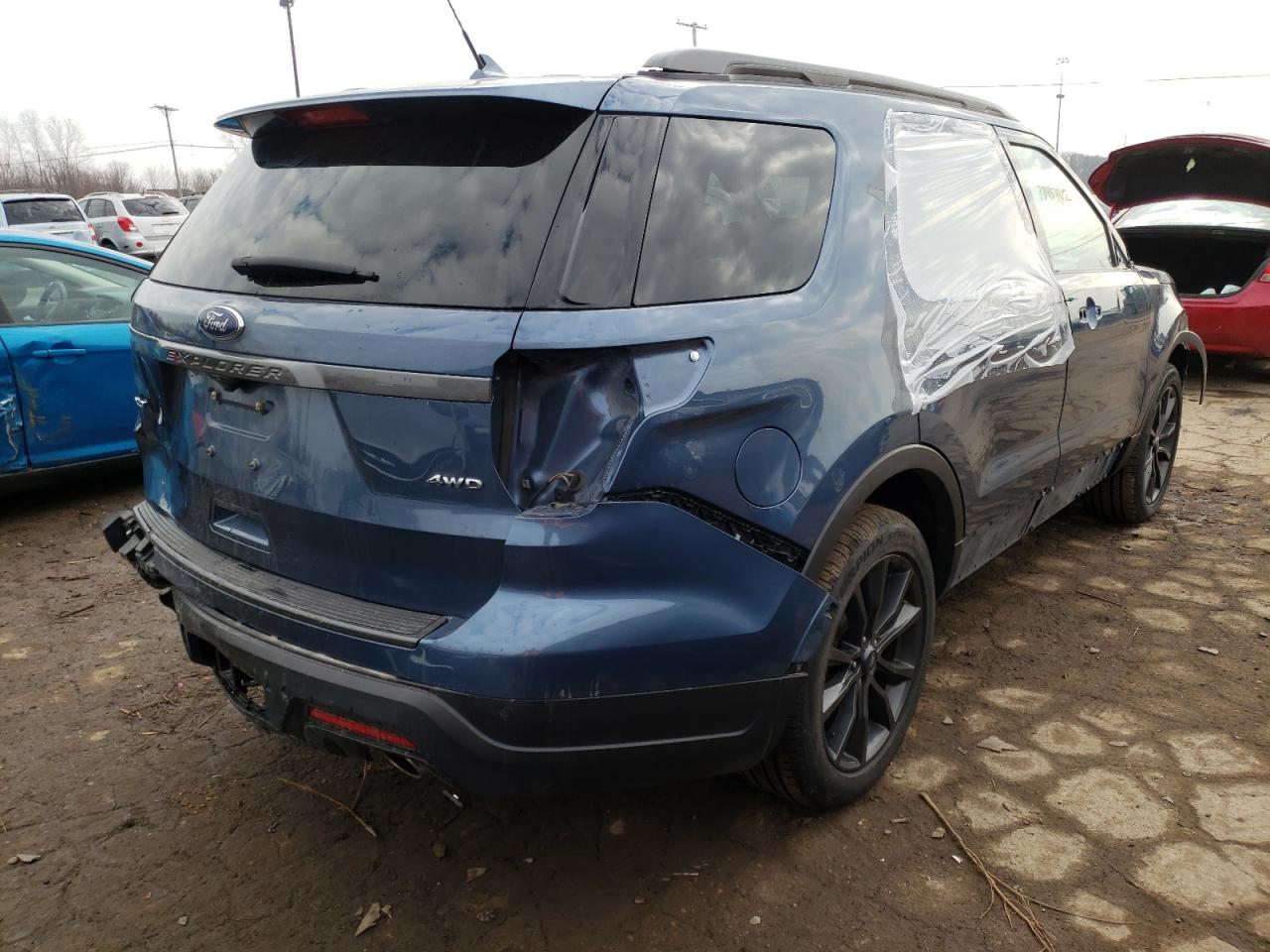 Photo 4 from auction – 2019 FORD EXPLORER X with VIN 1FM5K8D85KGA87415