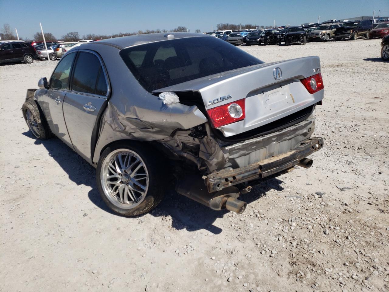 Photo 3 from auction – 2005 ACURA TSX with VIN JH4CL96895C032777