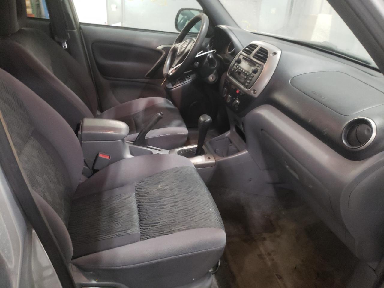 Photo 5 from auction – 2002 TOYOTA RAV4 with VIN JTEHH20V126045169