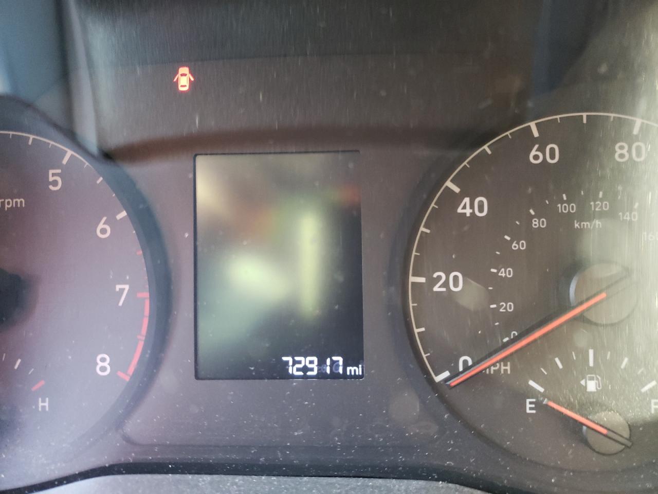 Photo 8 from auction – 2018 HYUNDAI ACCENT SE with VIN 3KPC24A30JE025920