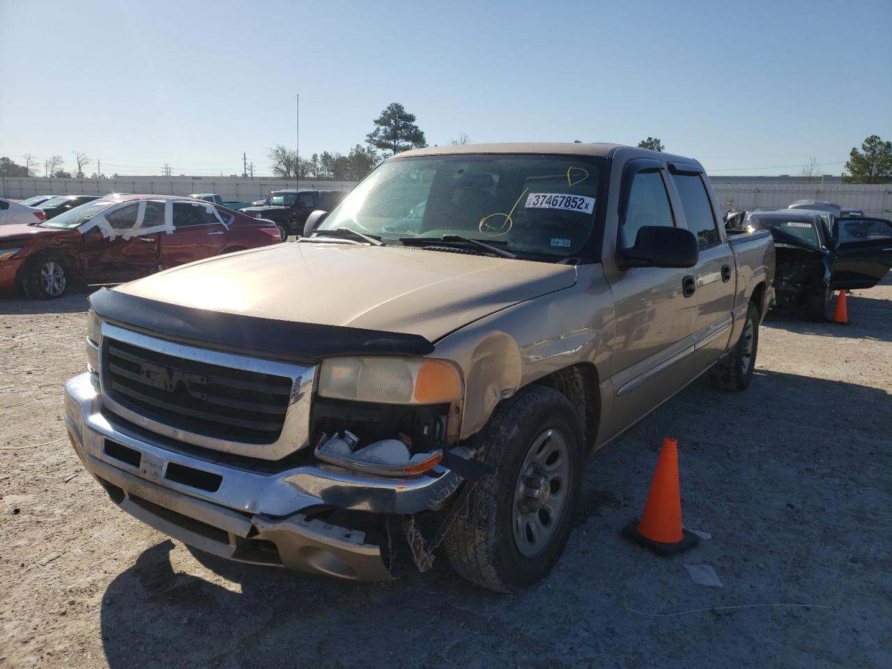 صورة رقم 2 من المزاد - 2005 GMC NEW SIERRA مع VIN 2GTEC13T751127879