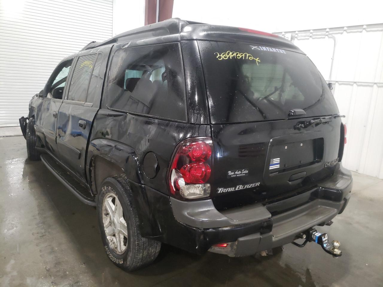 Photo 3 from auction – 2003 CHEVROLET TRAILBLAZE with VIN 1GNET16S236115090