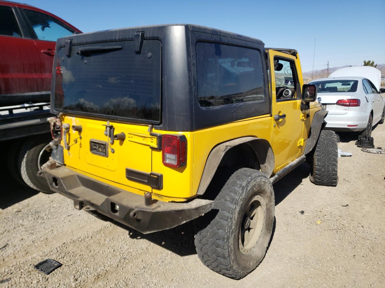 Photo 4 from auction – 2015 JEEP WRANGLER R with VIN 1C4BJWCG5FL705191