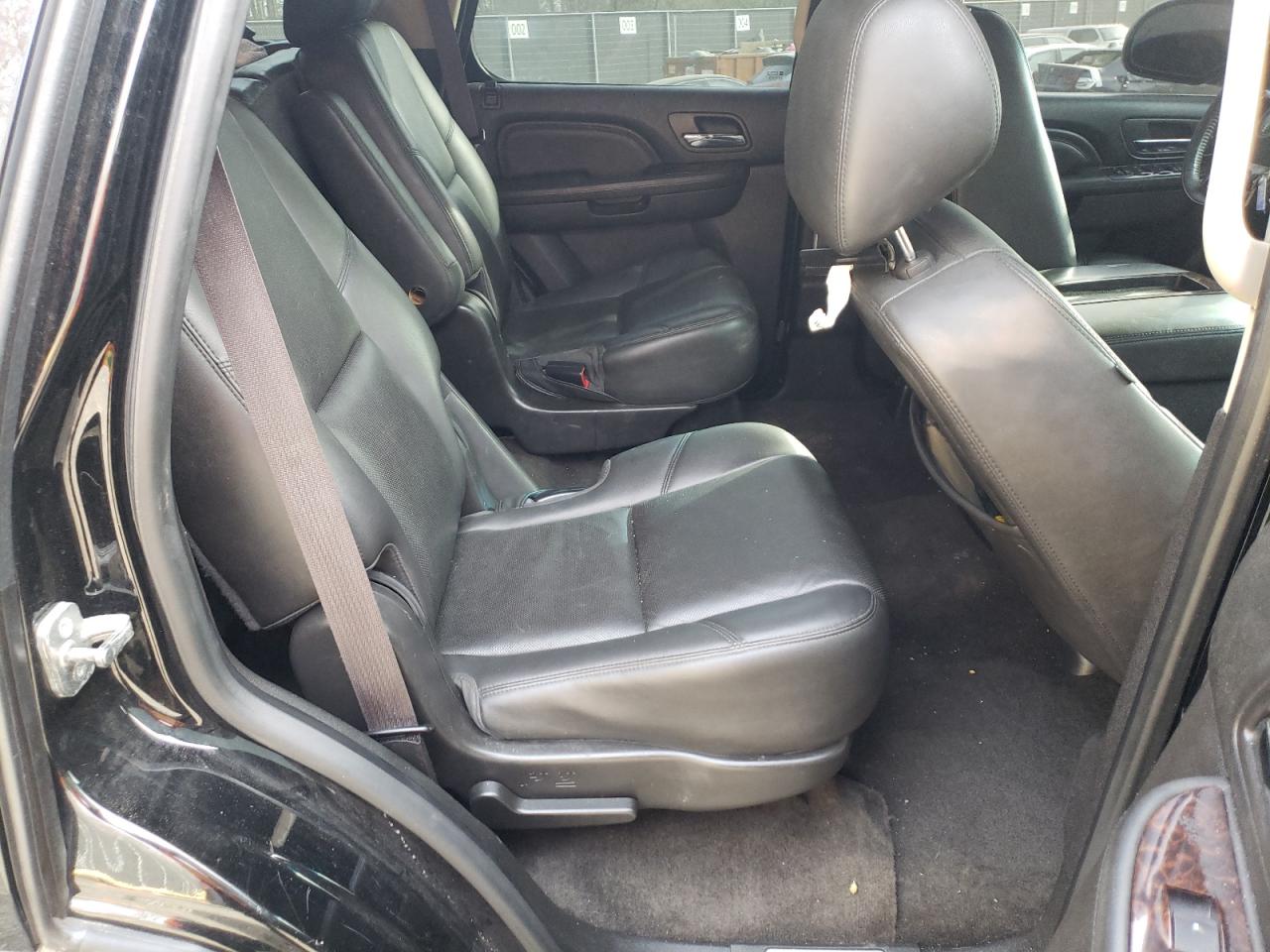 Photo 6 from auction – 2013 GMC YUKON DENA with VIN 1GKS2EEF2DR300089
