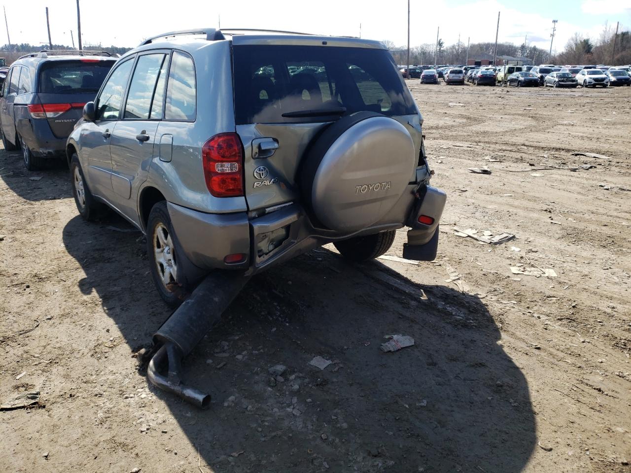 Photo 3 from auction – 2005 TOYOTA RAV4 with VIN JTEGD20V950050439