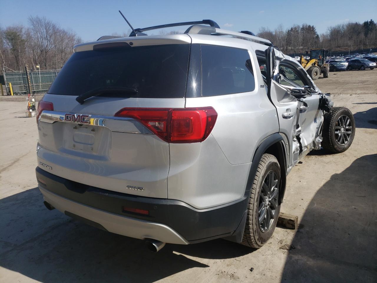 Photo 4 from auction – 2017 GMC ACADIA SLT with VIN 1GKKNULS9HZ215158