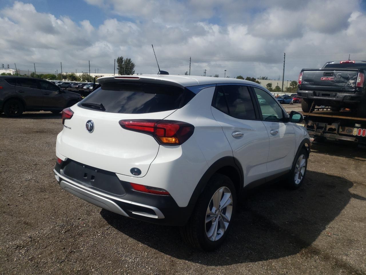 Photo 4 from auction – 2022 BUICK ENCORE GX with VIN KL4MMBS2XNB018589