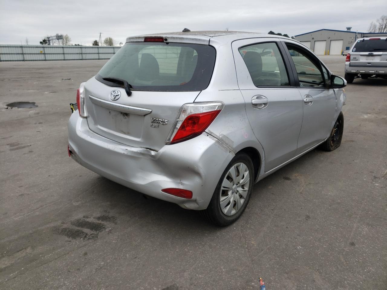 Photo 4 from auction – 2012 TOYOTA YARIS with VIN JTDKTUD37CD516655