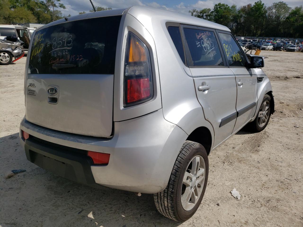 Photo 4 from auction – 2011 KIA SOUL + with VIN KNDJT2A24B7712027