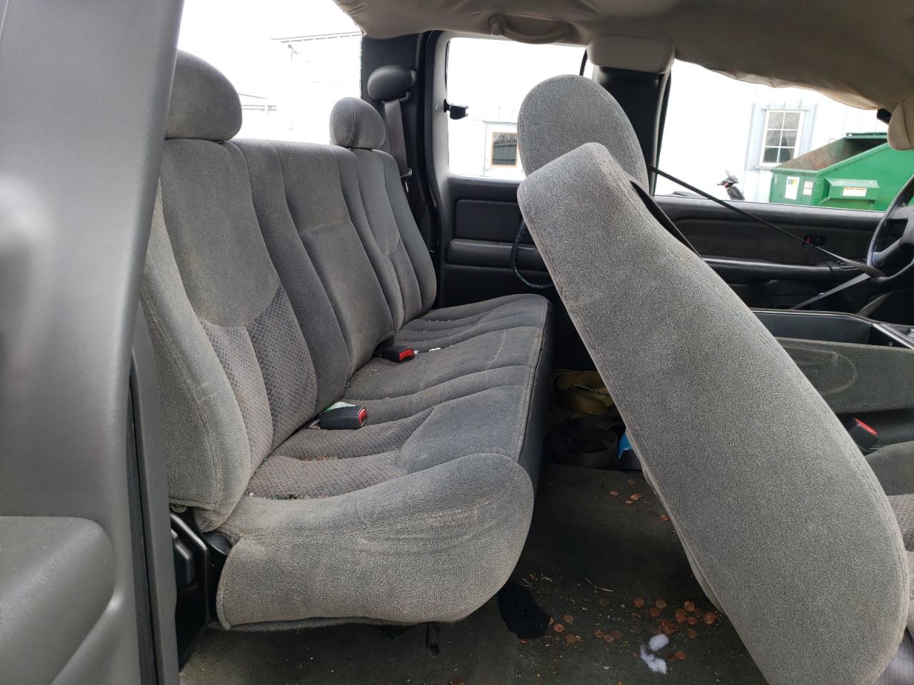 Photo 6 from auction – 2003 CHEVROLET SILVERADO with VIN 1GCHK29U53E203729