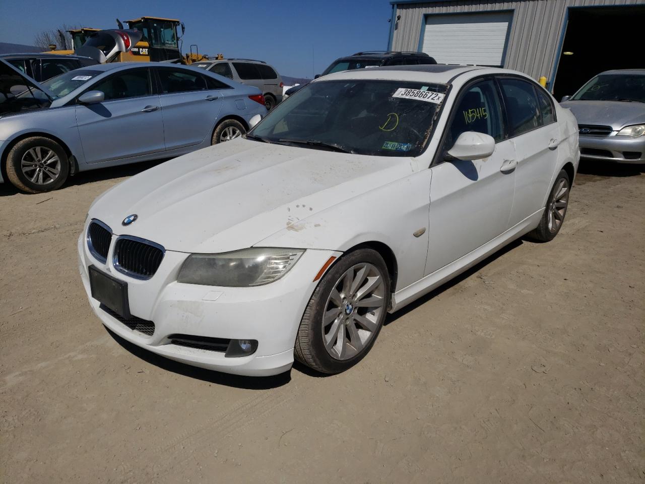 Photo 2 from auction – 2011 BMW 328 I with VIN WBAPH7C52BE723455