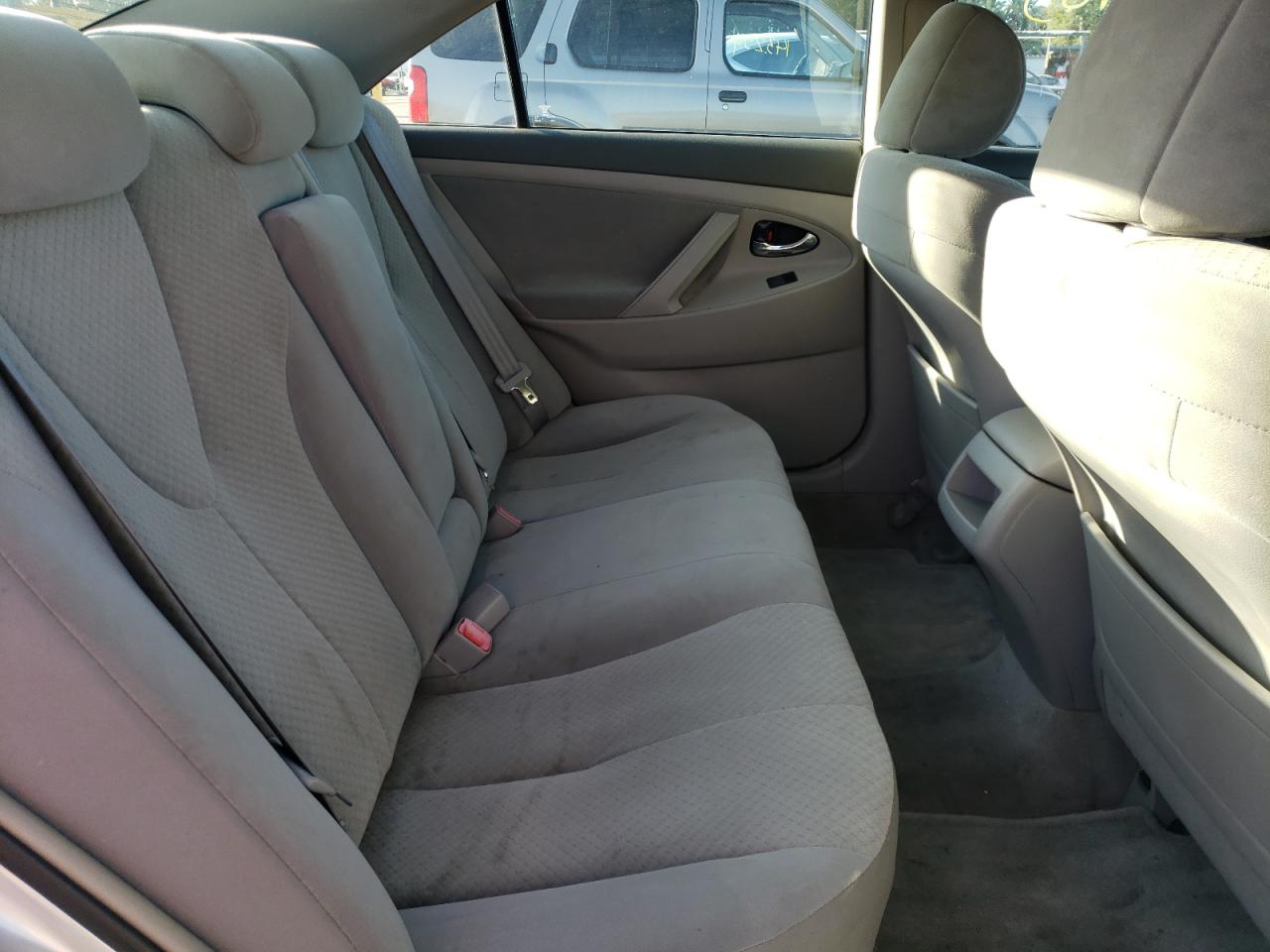 Photo 6 from auction – 2007 TOYOTA CAMRY CE with VIN 4T1BE46K77U086013