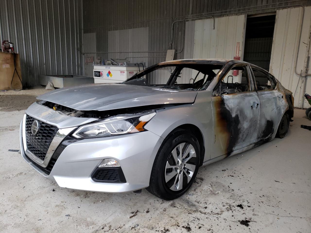 Photo 2 from auction – 2020 NISSAN ALTIMA S with VIN 1N4BL4BV5LC252514