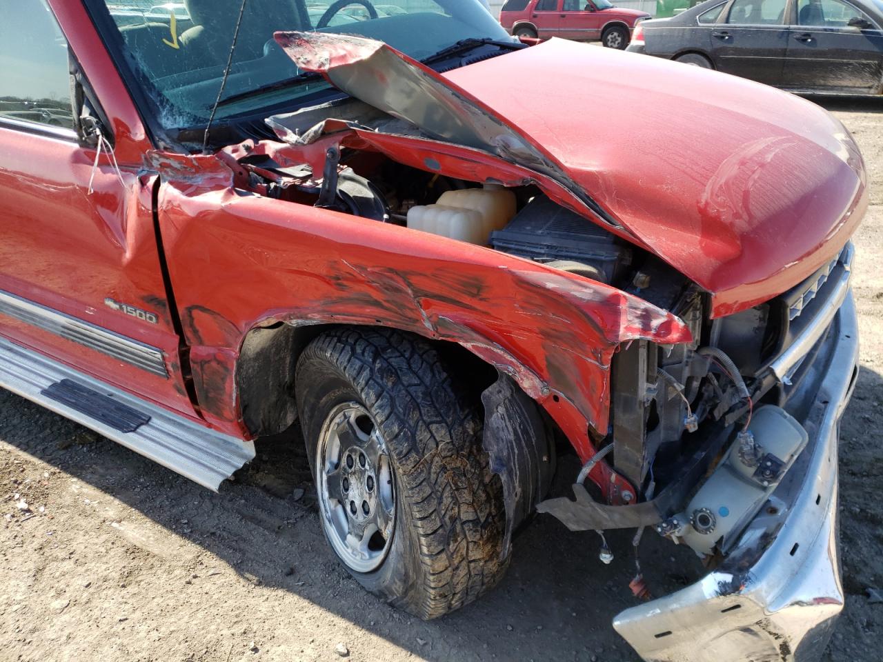 Photo 9 from auction – 2000 CHEVROLET SILVERADO with VIN 1GCEK14T7YE217151