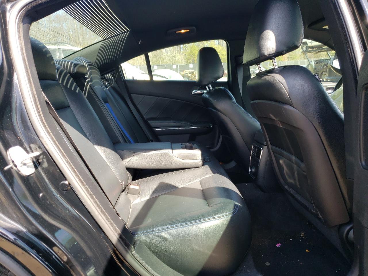 Photo 6 from auction – 2011 DODGE CHARGER R/ with VIN 2B3CL5CT1BH616586