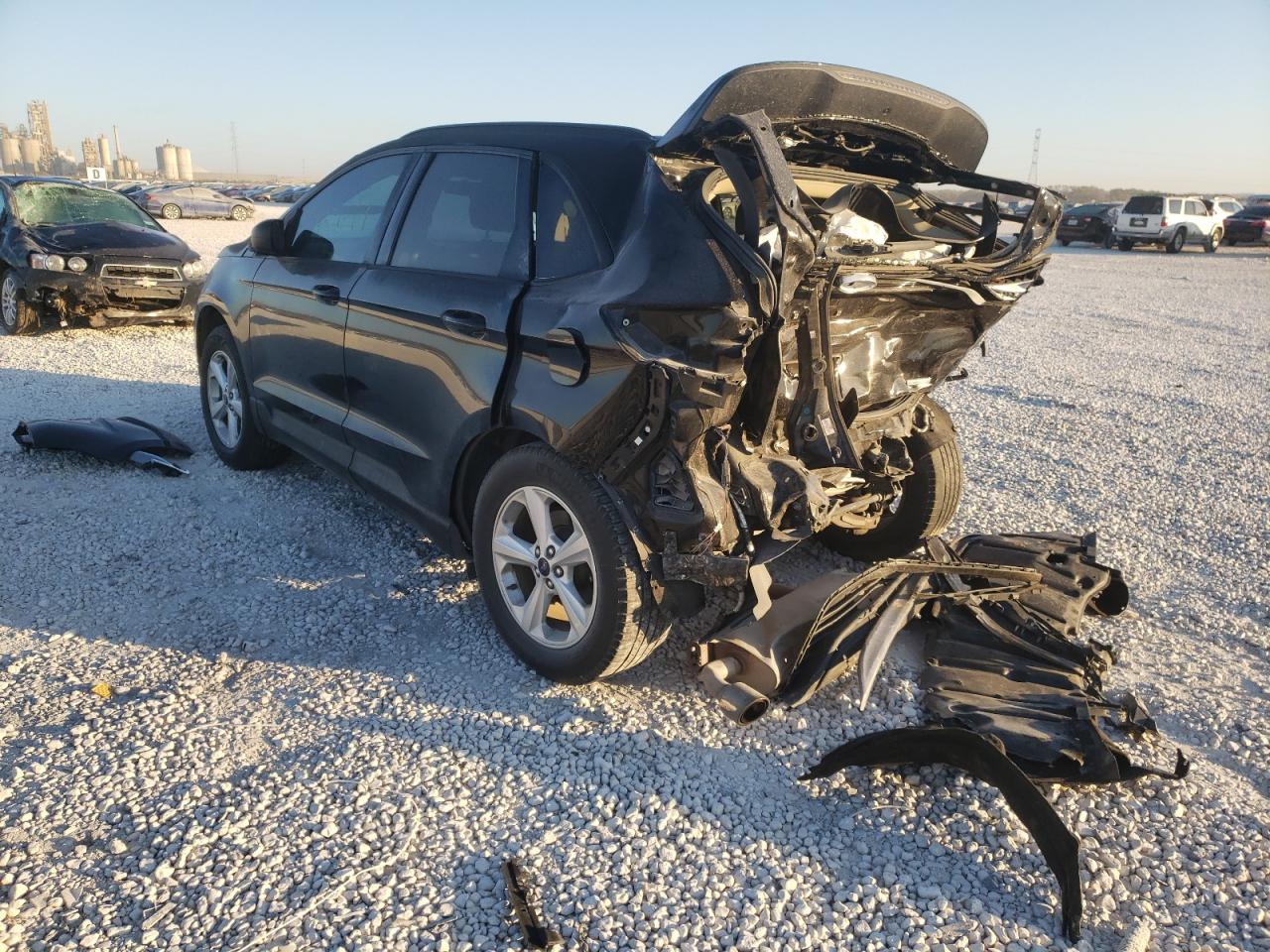 Photo 3 from auction – 2017 FORD EDGE with VIN 2FMPK3G99HBC63222