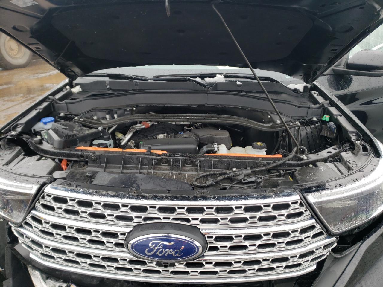 Photo 7 from auction – 2021 FORD EXPLORER L with VIN 1FM5K8FWXMNA09139