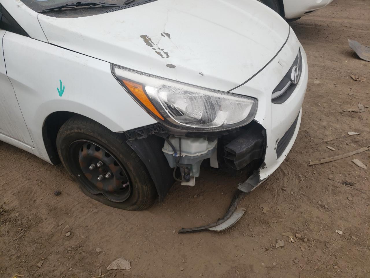 Photo 9 from auction – 2015 HYUNDAI ACCENT GLS with VIN KMHCT4AE0FU794775