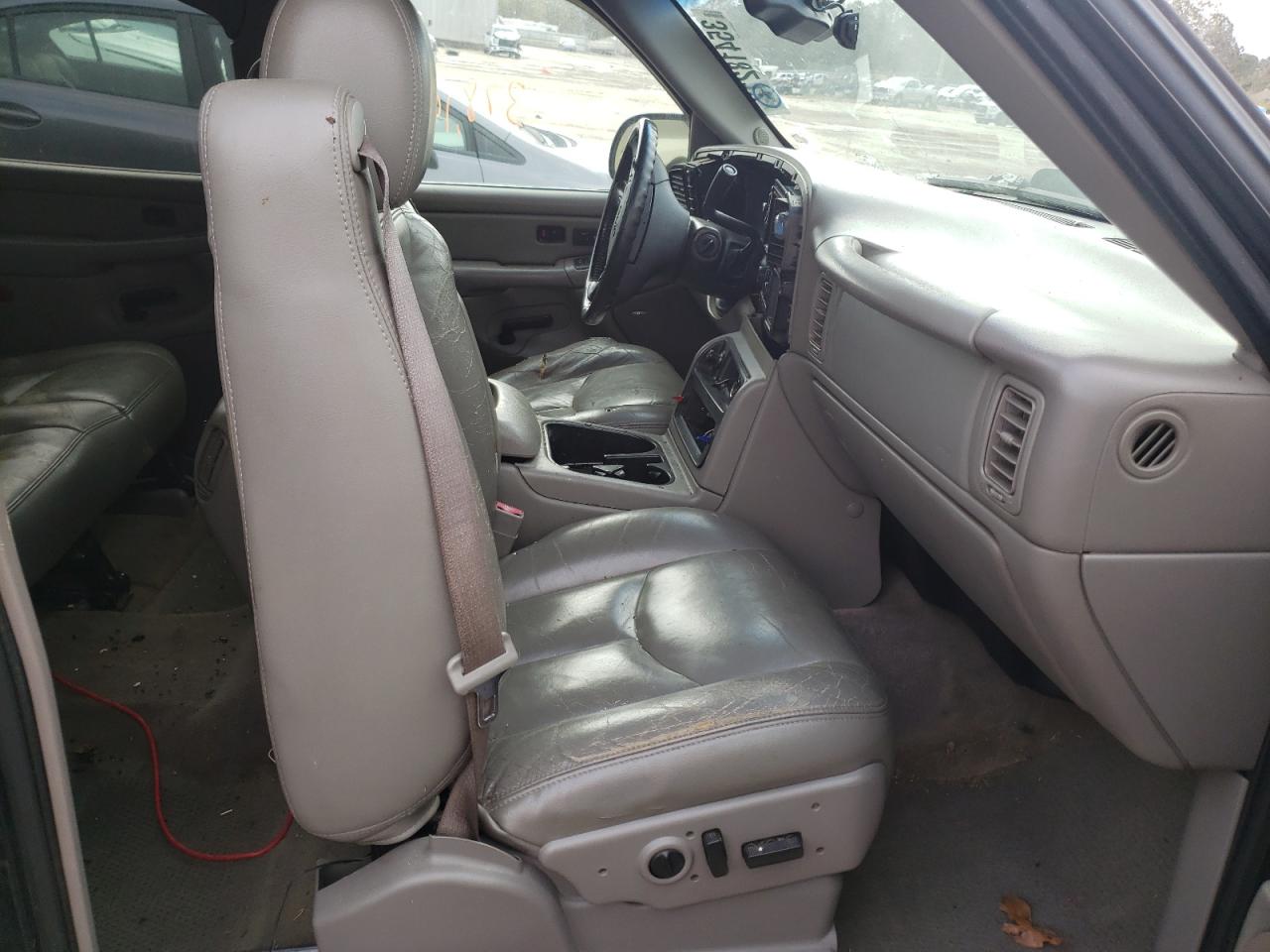 Photo 5 from auction – 2006 GMC NEW SIERRA with VIN 2GTEK13T761139597
