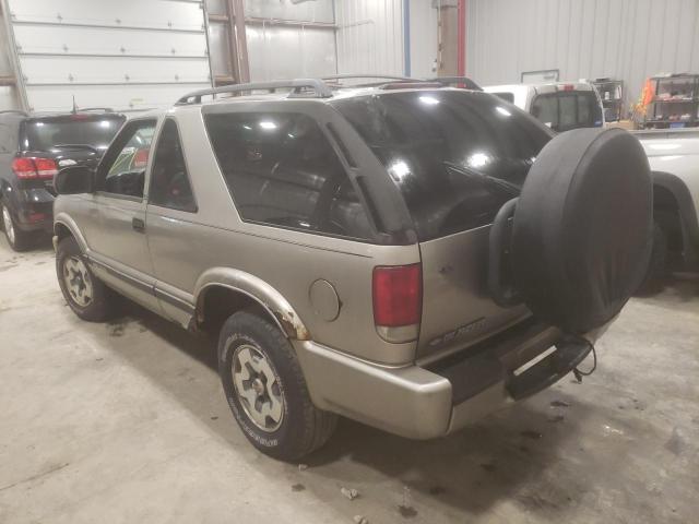 Photo 3 from auction – 2001 CHEVROLET BLAZER with VIN 1GNCT18W71K169321