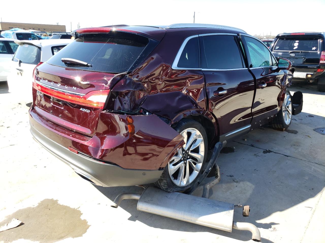 Photo 4 from auction – 2018 LINCOLN MKX BLACK with VIN 2LMPJ9JR7JBL35396