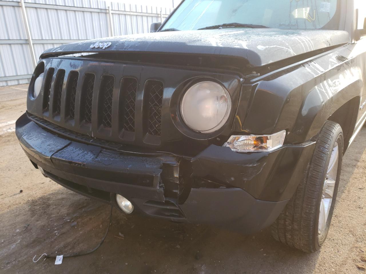 Photo 9 from auction – 2012 JEEP PATRIOT LA with VIN 1C4NJPFA8CD610253