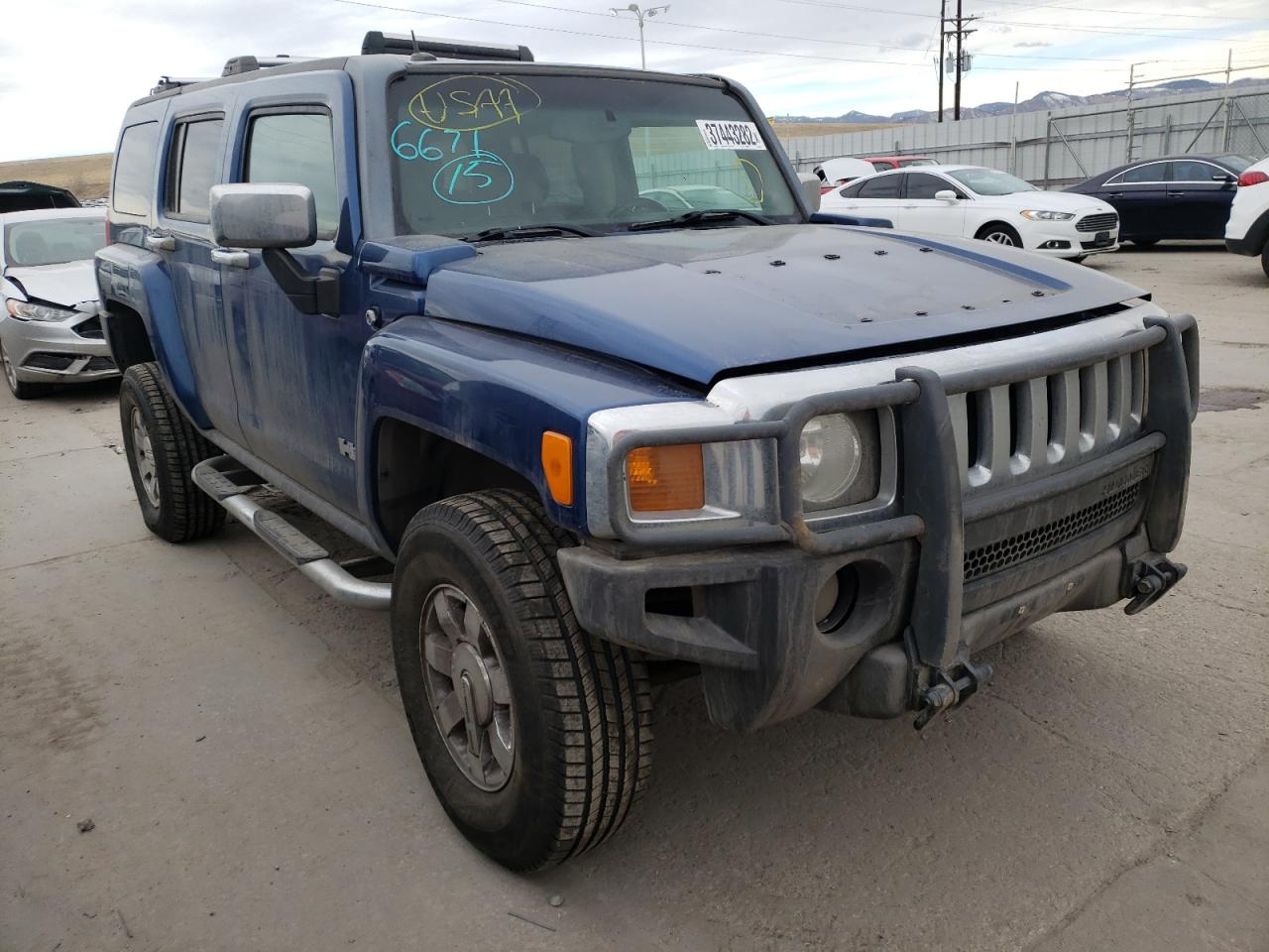 HUMMER H3 2006 with VIN 5GTDN136168160982 - Photo from auction