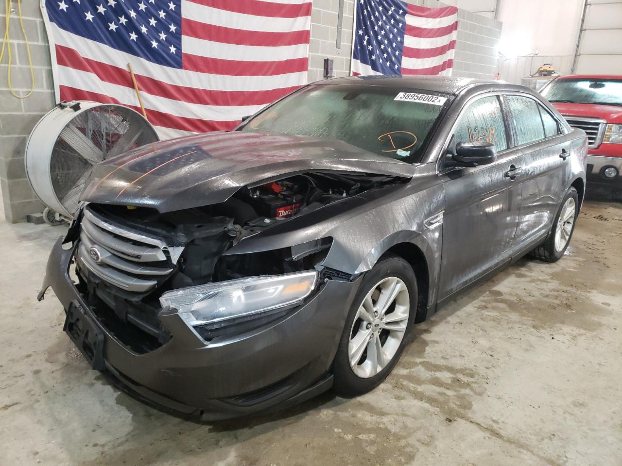 Photo 2 from auction – 2015 FORD TAURUS SE with VIN 1FAHP2D85FG141386