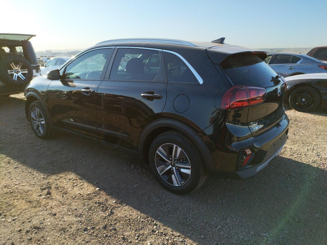 Photo 3 from auction – 2021 KIA NIRO LX with VIN KNDCB3LC0M5464543