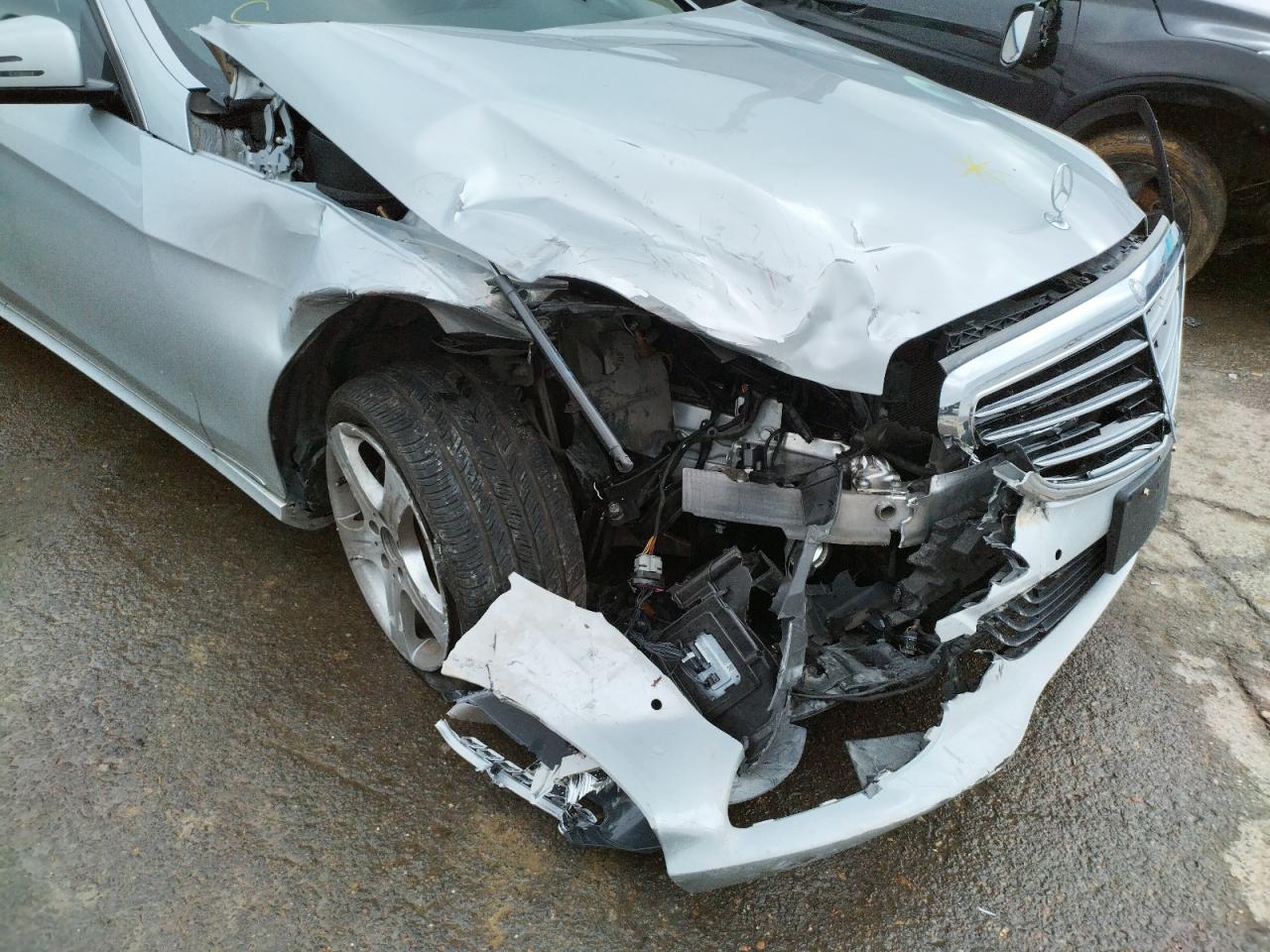 Photo 9 from auction – 2015 MERCEDES-BENZ E 350 4MAT with VIN WDDHF8JB8FB125055