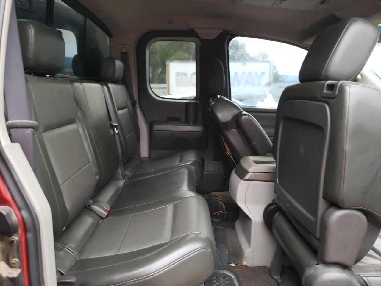 Photo 6 from auction – 2004 NISSAN TITAN XE with VIN 1N6AA06B34N564872