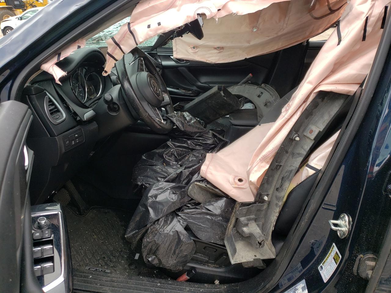 Photo 5 from auction – 2018 MAZDA CX-9 TOURI with VIN JM3TCACY9J0229488