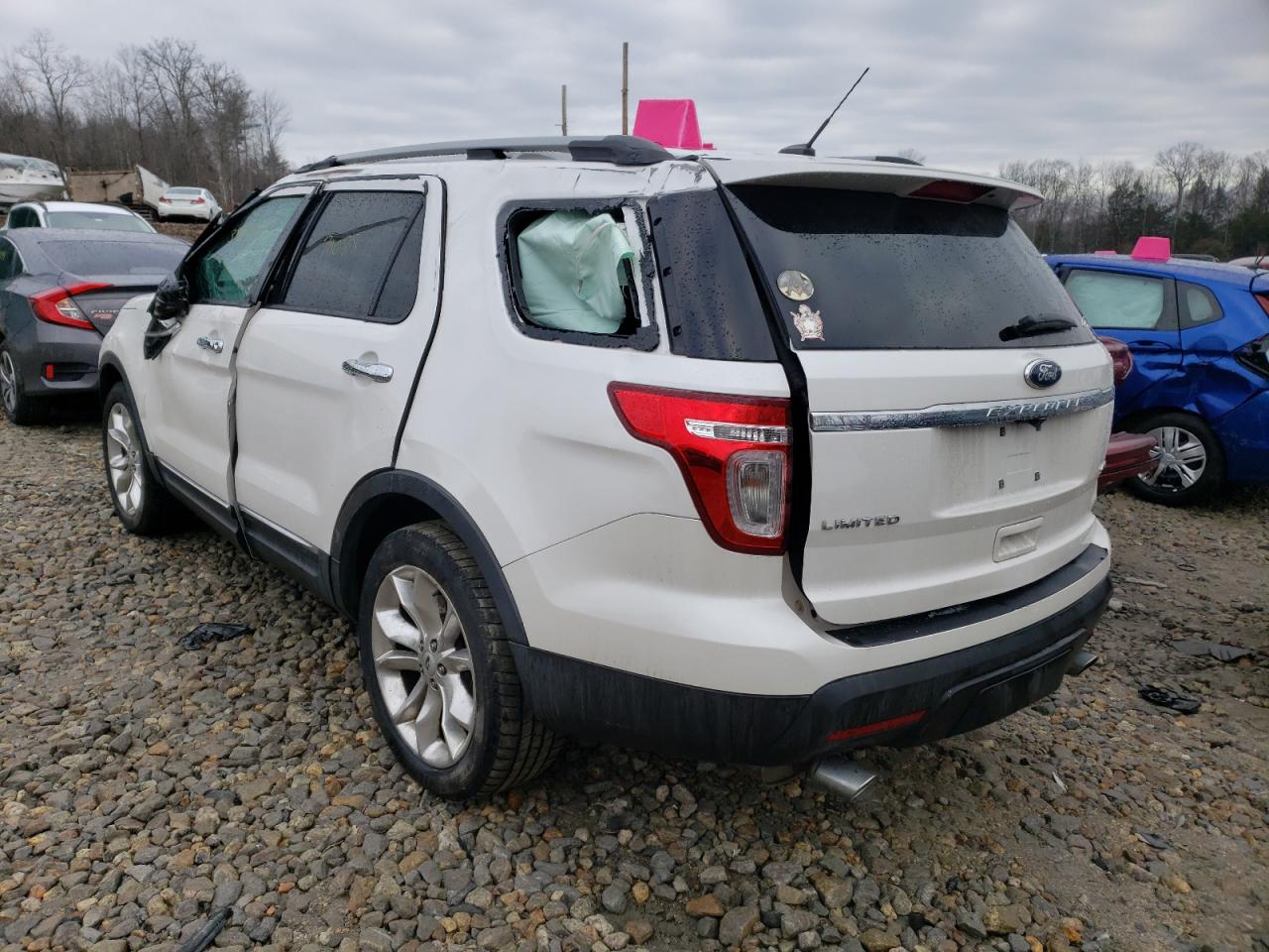Photo 3 from auction – 2014 FORD EXPLORER L with VIN 1FM5K8F82EGB71032