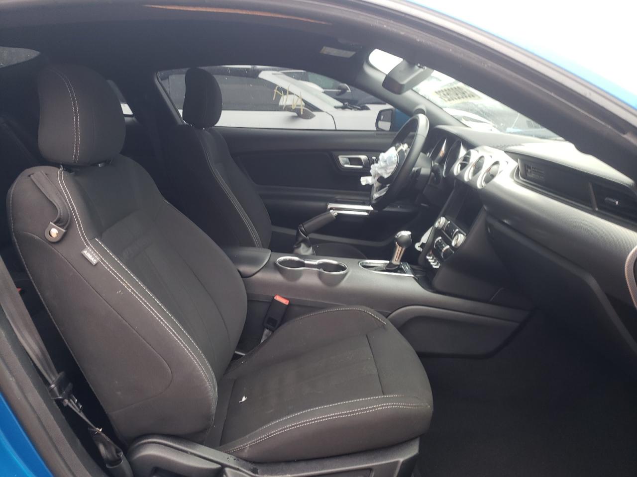 Photo 5 from auction – 2020 FORD MUSTANG with VIN 1FA6P8TH8L5161442