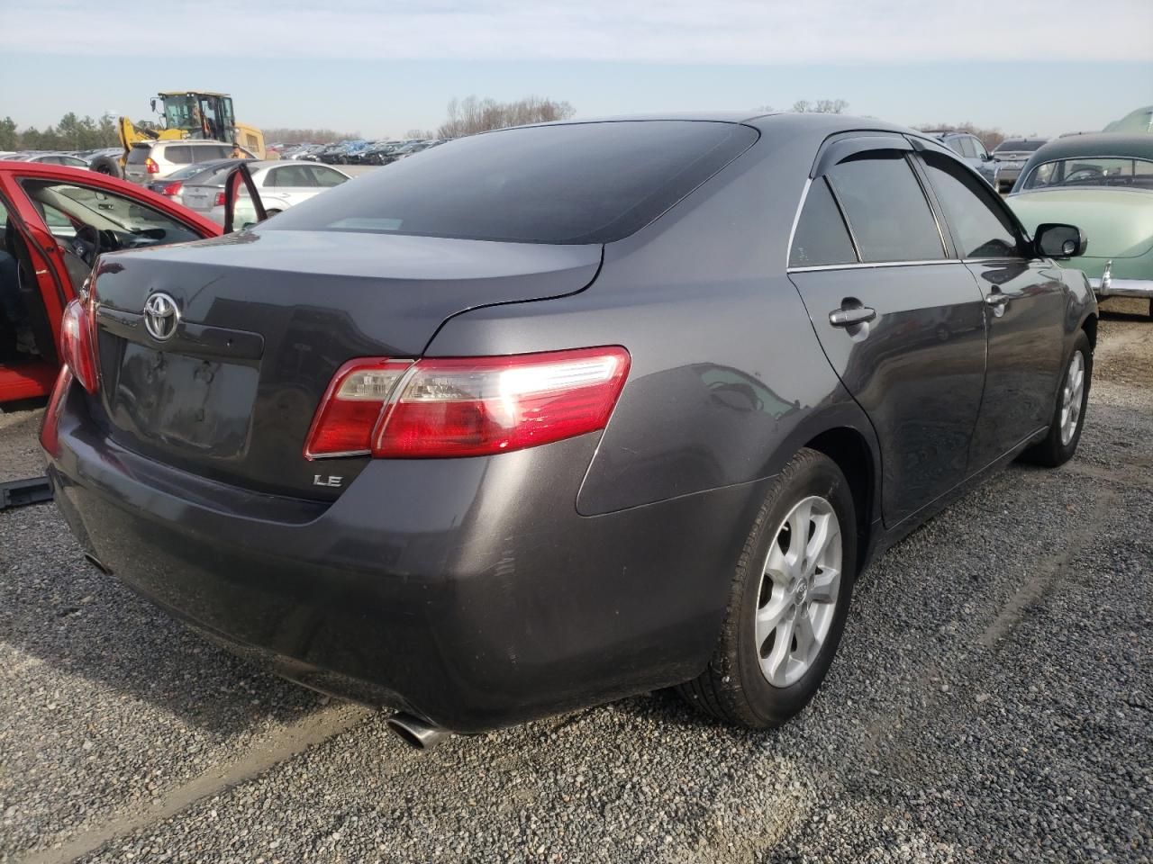 Photo 4 from auction – 2007 TOYOTA CAMRY LE with VIN 4T1BK46K37U042261