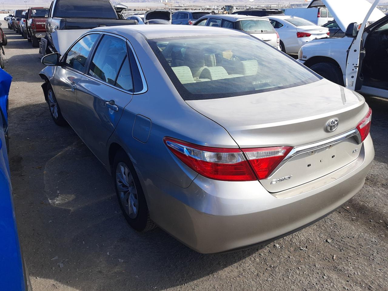 Photo 3 from auction – 2016 TOYOTA CAMRY LE with VIN 4T4BF1FK1GR532383