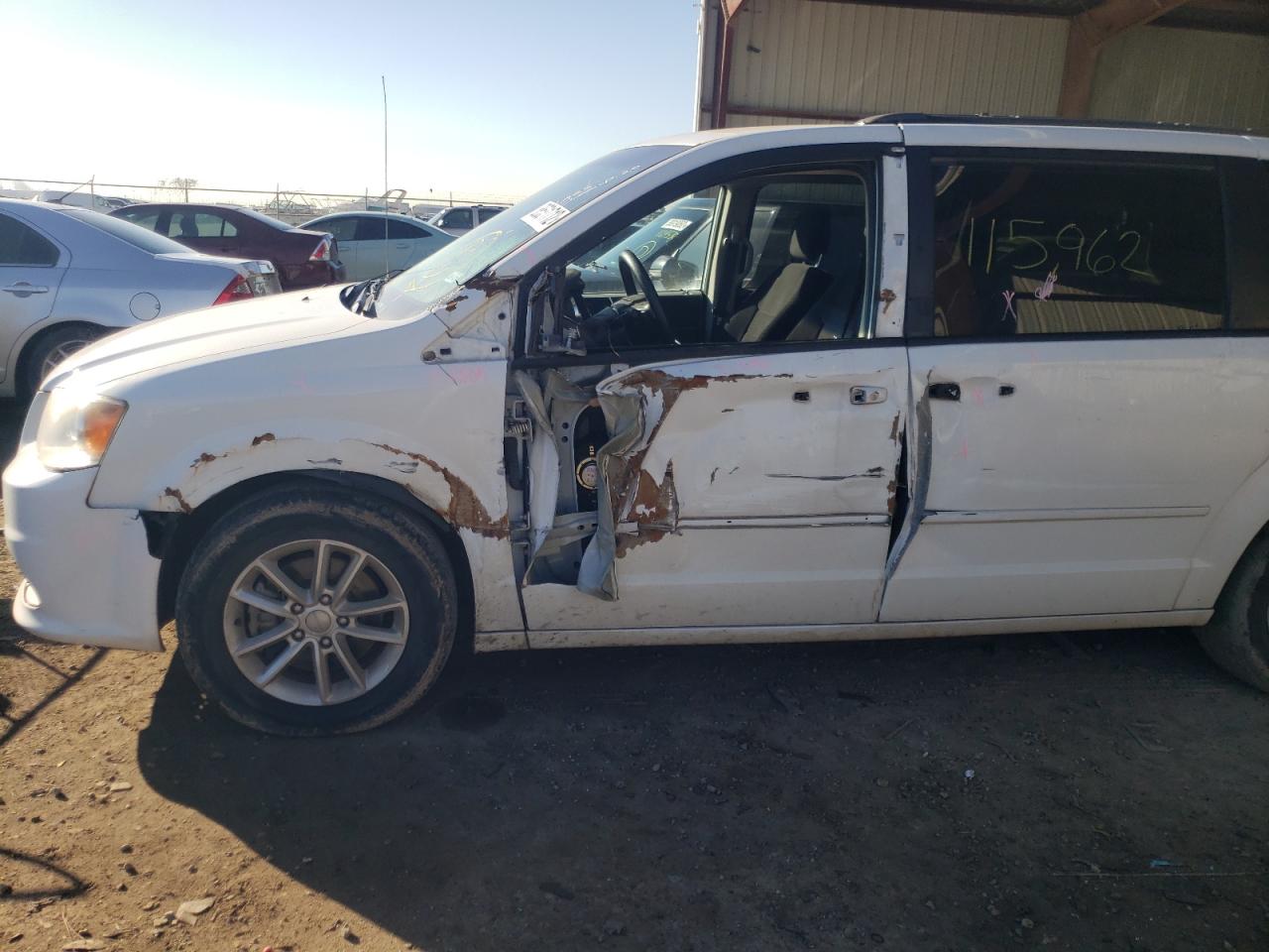 Photo 9 from auction – 2014 DODGE GRAND CARA with VIN 2C4RDGCG6ER123098