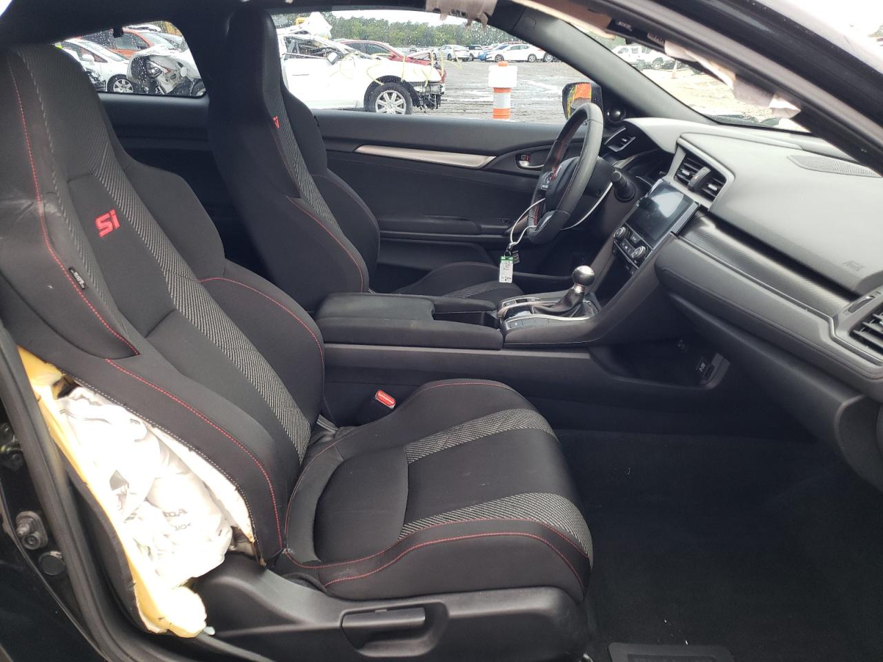 Photo 5 from auction – 2018 HONDA CIVIC SI with VIN 2HGFC3A52JH755808
