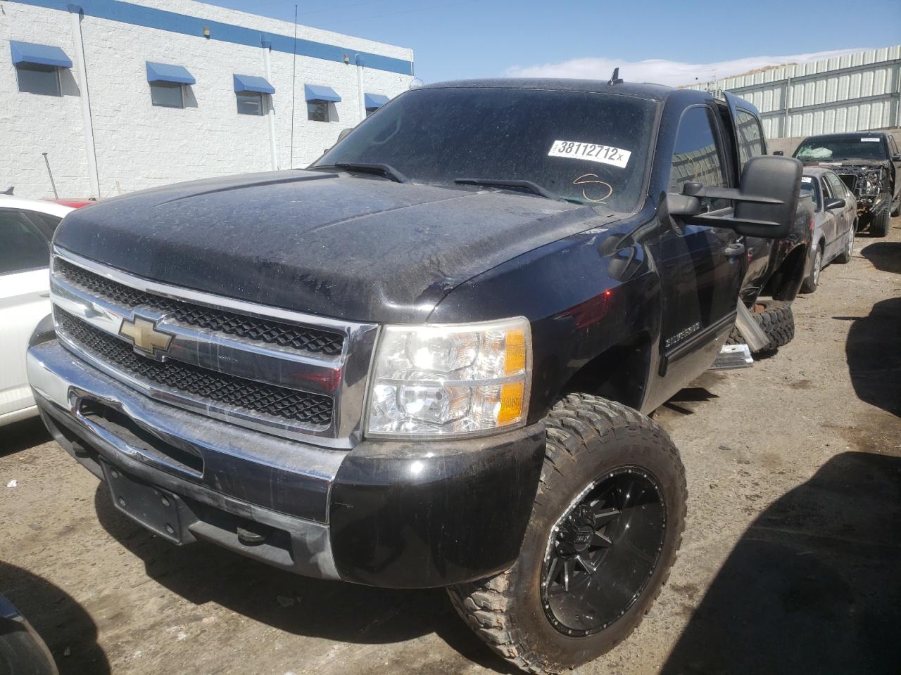 Photo 2 from auction – 2010 CHEVROLET SILVERADO with VIN 3GCRKSE37AG275409