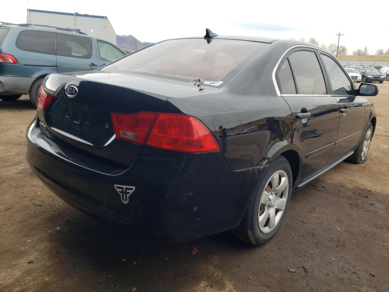 Photo 4 from auction – 2010 KIA OPTIMA LX with VIN KNAGG4A83A5449762