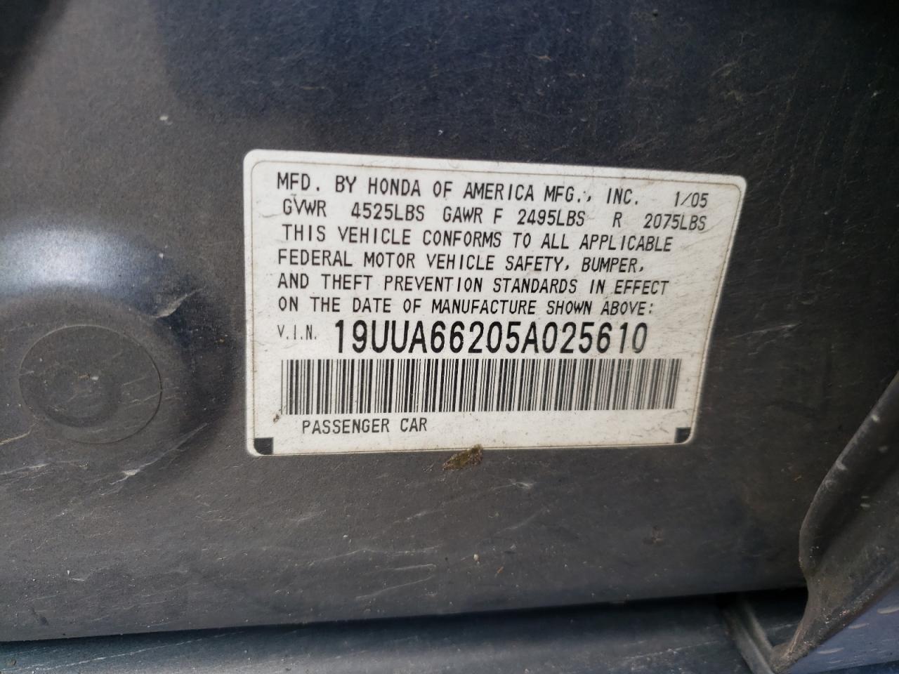 Photo 10 from auction – 2005 ACURA TL with VIN 19UUA66205A025610