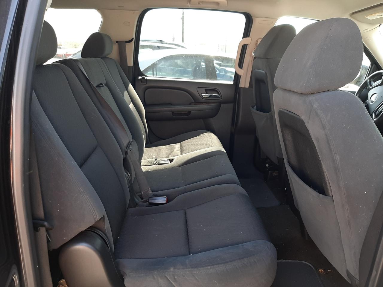Photo 6 from auction – 2009 CHEVROLET SUBURBAN C with VIN 1GNFC26019R200647