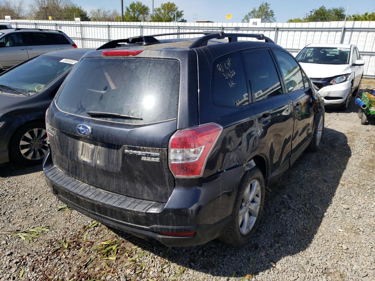Photo 4 from auction – 2016 SUBARU FORESTER 2 with VIN JF2SJADC6GH552972