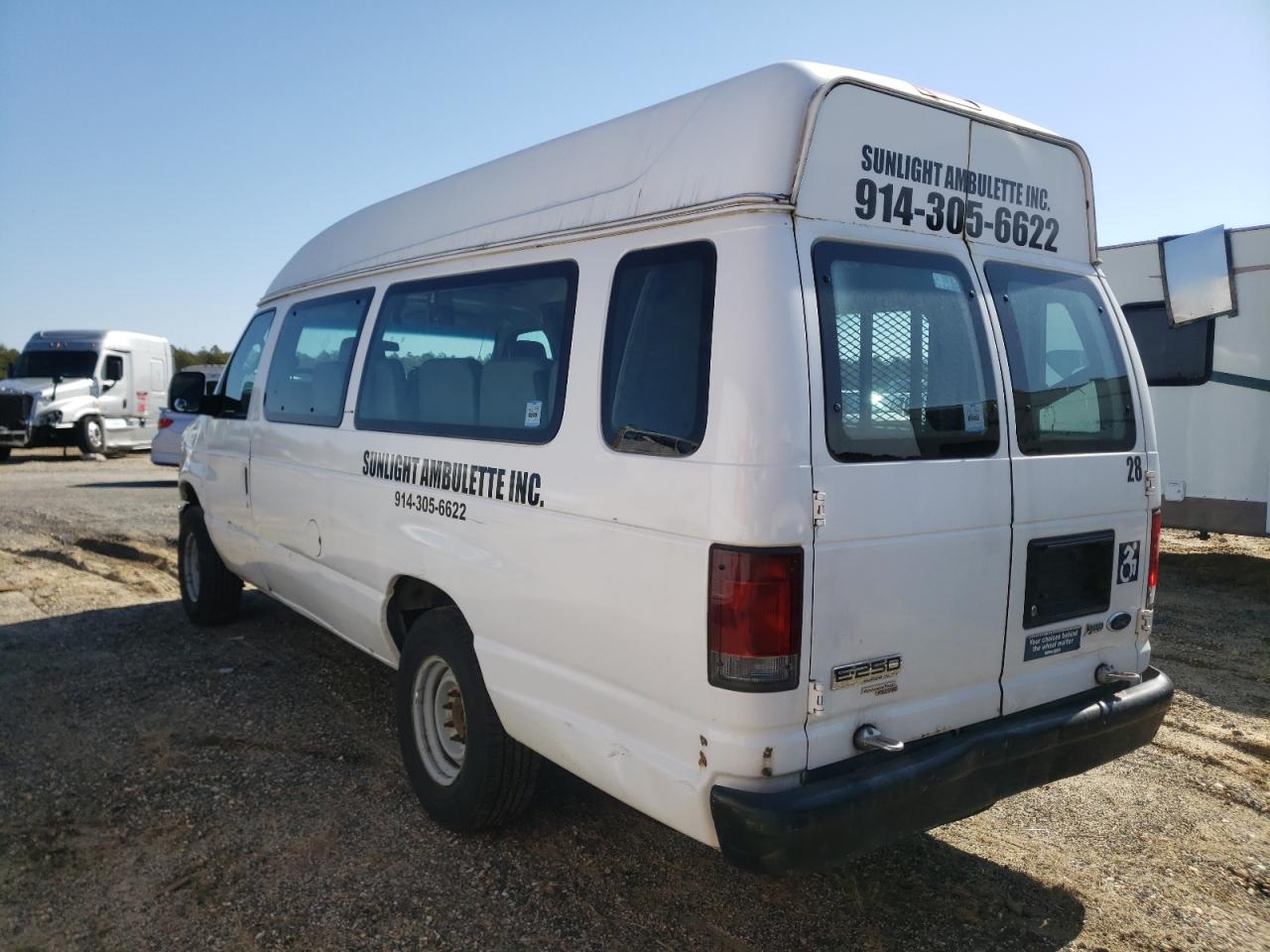 Photo 3 from auction – 2011 FORD ECONOLINE with VIN 1FTNS2EW9BDB05463