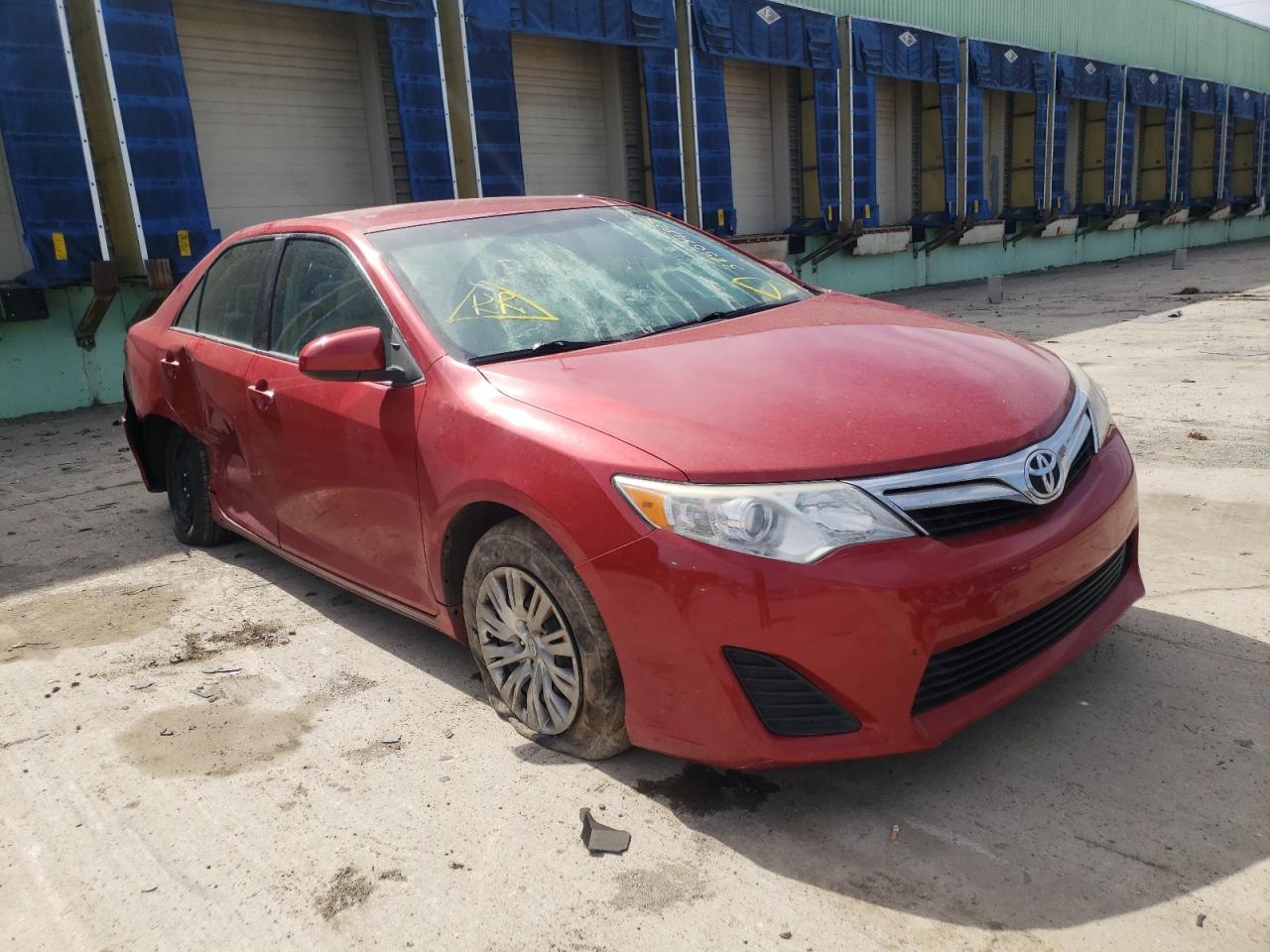 TOYOTA CAMRY 4C 2012 with VIN 4T1BF1FK8CU613143 - Photo from auction